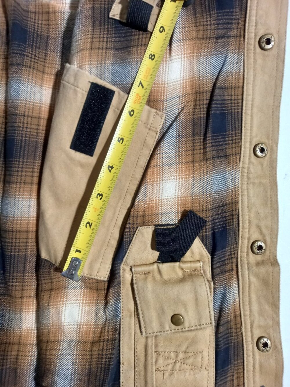 Bountyman Concealed Carry Shirt Jacket - Barnwood Tan | Large - Picture 6 of 11